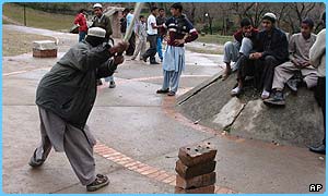 Pakistan’da arka sokaklar kriketçilerin