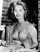 Sophia Loren -Melekler cennette sadece domates soslu makarna yiyorlar!- kampanyasında