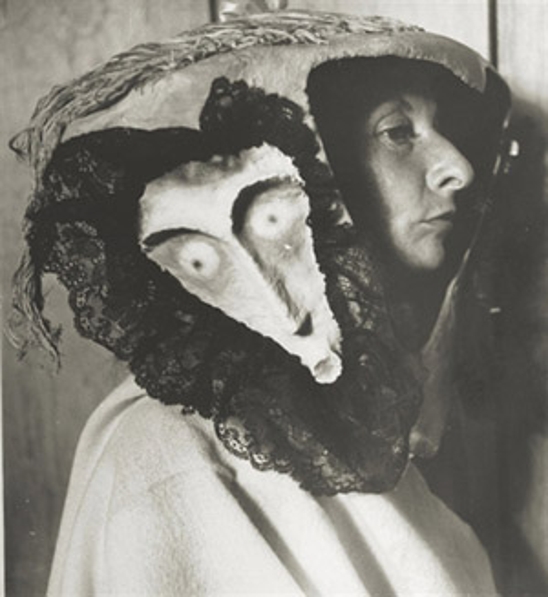 Leonora, Max Ernst ve kuş adamın şüpheli hikayesi