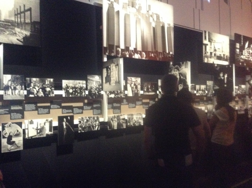 The Velvet Underground Exhibition: New York Extravaganza