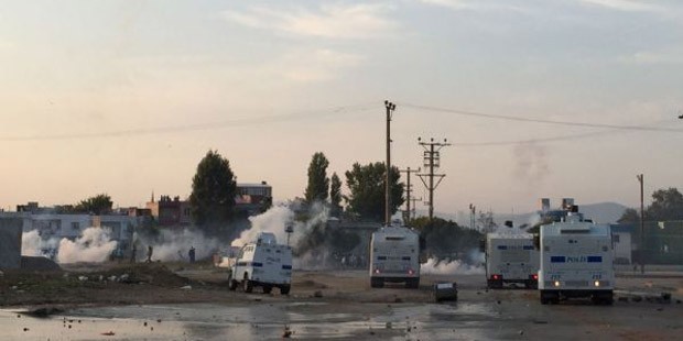 Unity approved again: At least twelve reported dead in  Kobane protests in Turkey