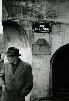 William S. Burrough - Şimdi Anneyle Ben Şunu Öğrenmek İstiyoruz